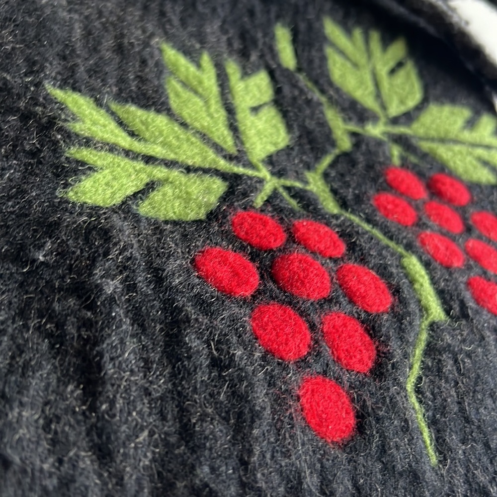 Felted wool messenger bag black - Picture 2 of 7